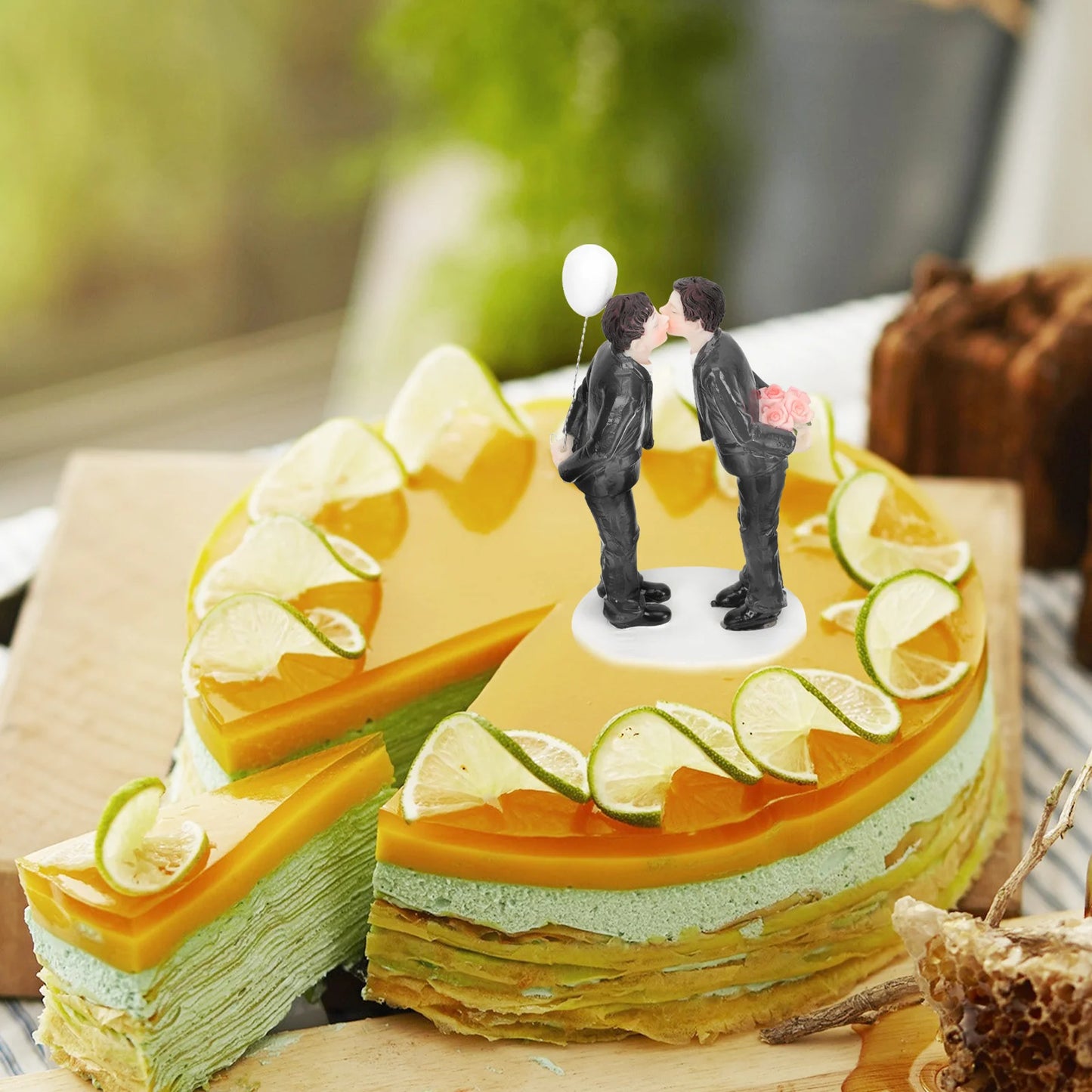 Gay Wedding Cakes Toppers Couple Figurine Cakes Toppers Wedding Collectibles Romance Gay Figurine Groom Groom Cake Decor